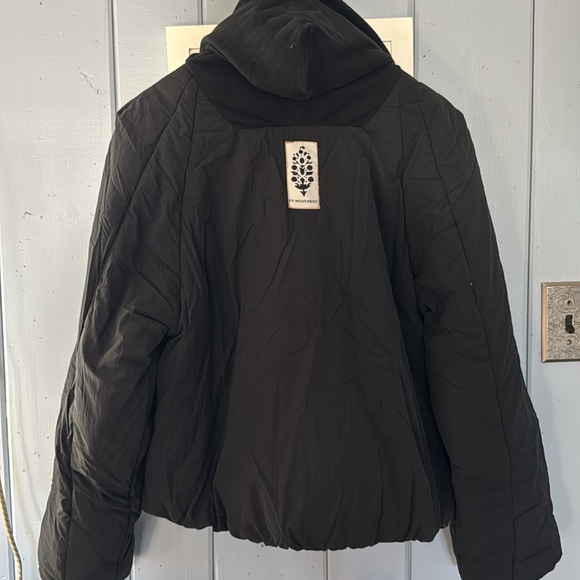 FP movement- Free People packable puffer BRAND NEW WITH TAGS!! - Picture 4 of 10